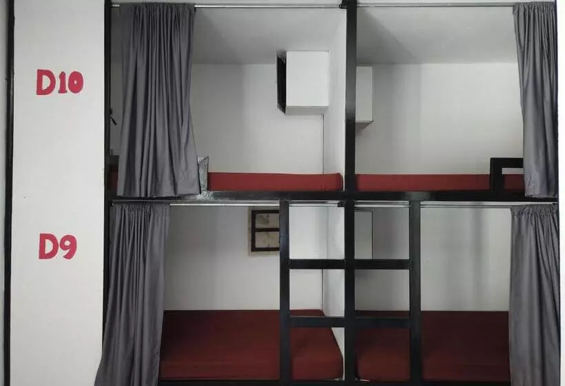 Retkeilymaja Fat Monkey