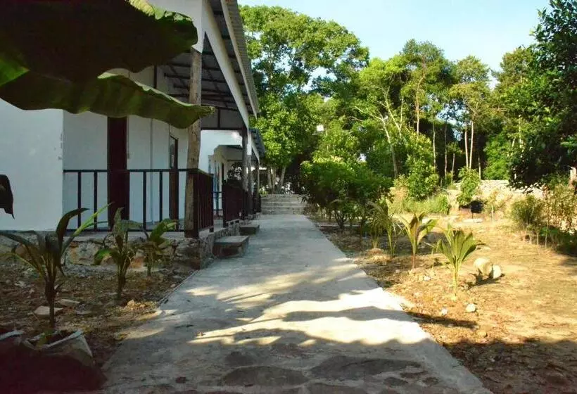 Retkeilymaja Fat Monkey