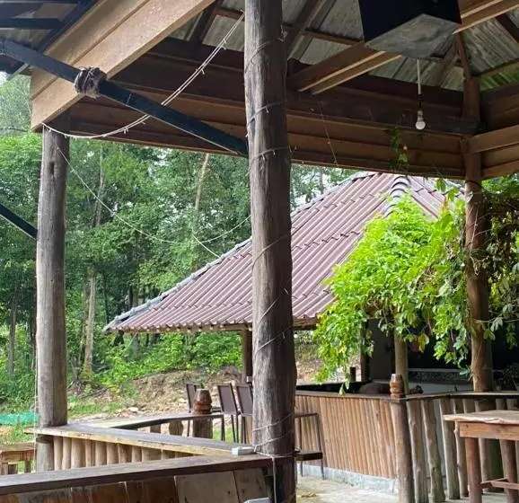 Retkeilymaja Fat Monkey