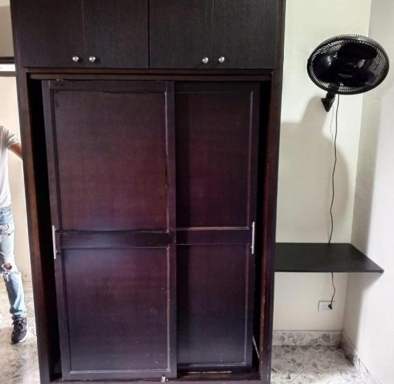 هتل Esencia Marin