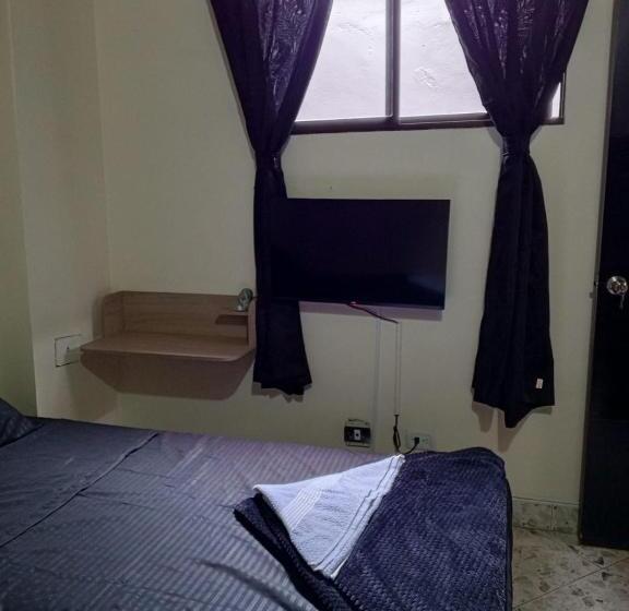 هتل Esencia Marin