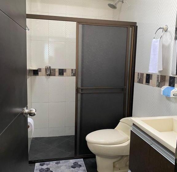 هتل Esencia Marin