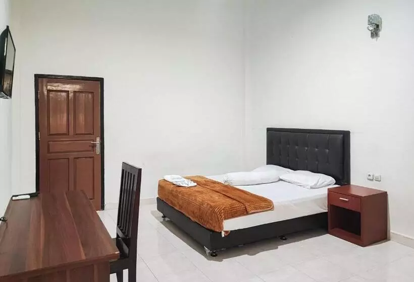 ホテル Reddoorz Plus Syariah Near Simpang Rimbo Jambi