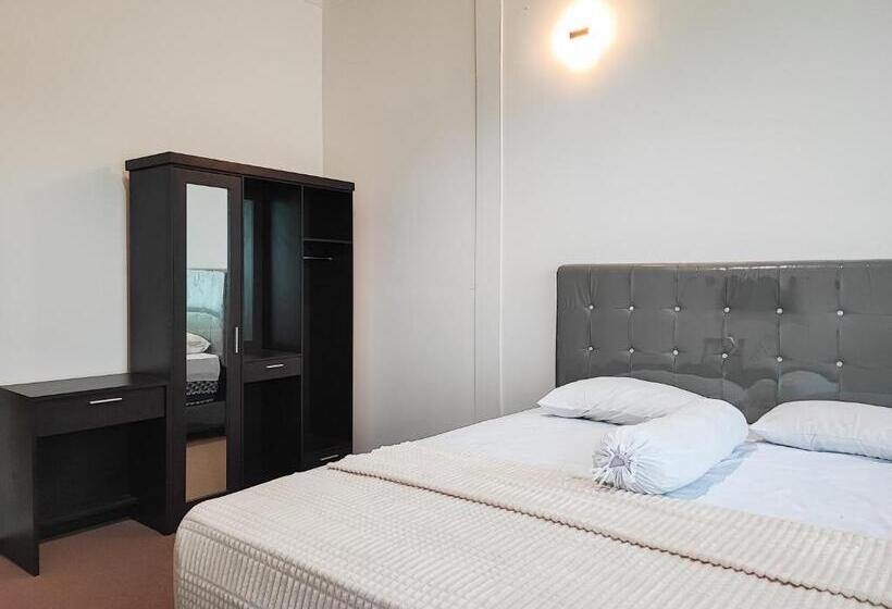 Hotel Reddoorz Plus Syariah Near Simpang Rimbo Jambi