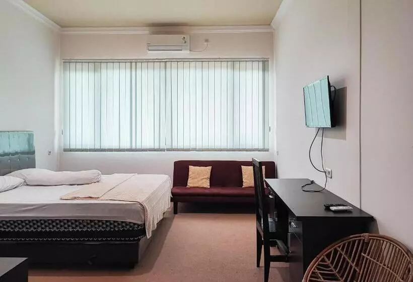 ホテル Reddoorz Plus Syariah Near Simpang Rimbo Jambi