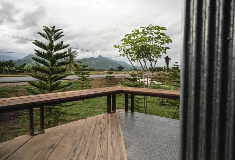 בית מלון כפרי Stay Pilafarm