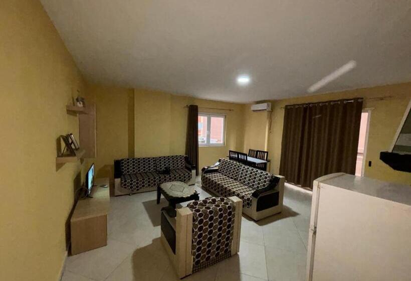 בית מלון כפרי Tony