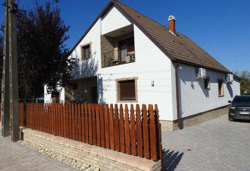 Kukorica Csárda Apartman 2