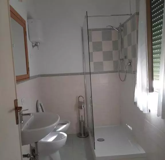 پانسیون Affitta Camere Via Piave