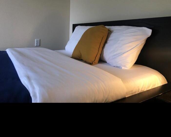 پانسیون Avalon Stay 7 Nights Minimum Booking