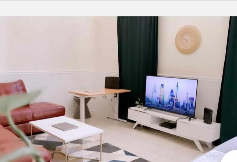 پانسیون Avalon Stay 7 Nights Minimum Booking