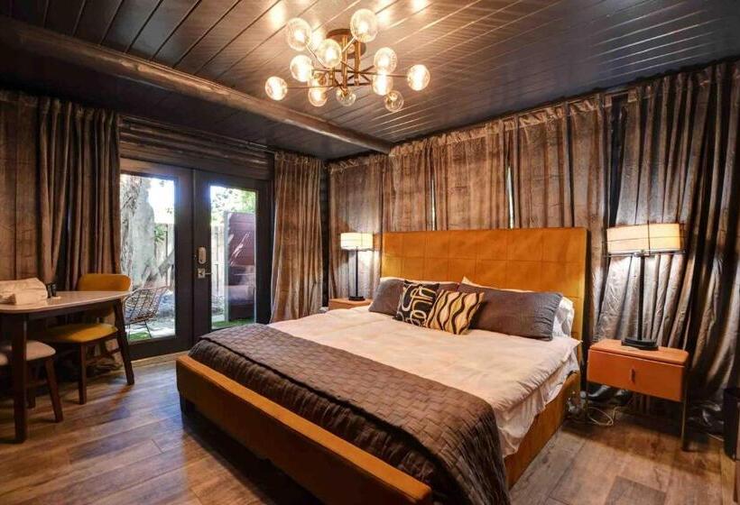 پانسیون Sexyvibe2/private Room/out Shower/pool/clothin Opt