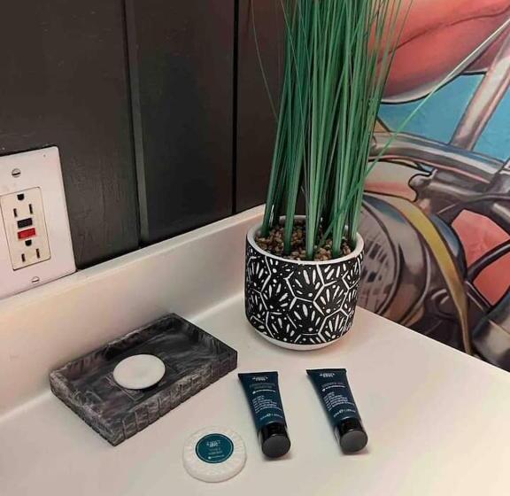 پانسیون Sexyvibe2/private Room/out Shower/pool/clothin Opt