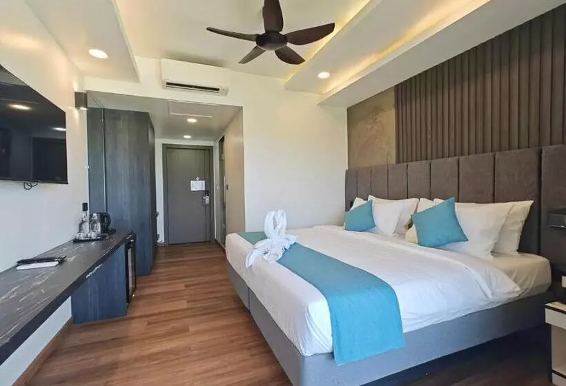 پانسیون Whaleshark Beach