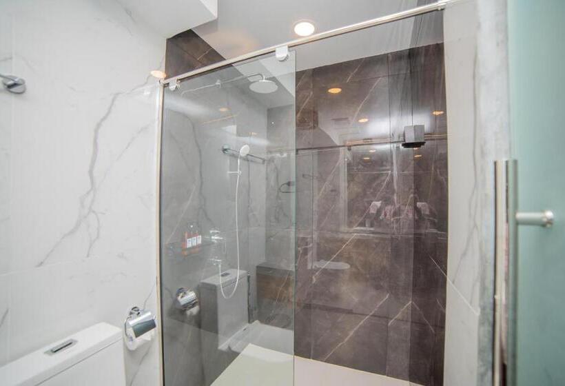 پانسیون Whaleshark Beach