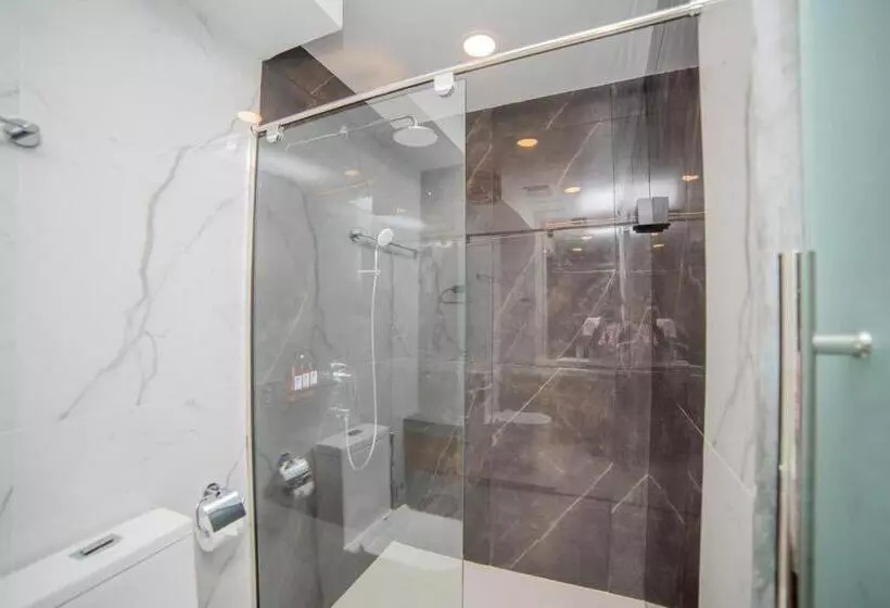 پانسیون Whaleshark Beach