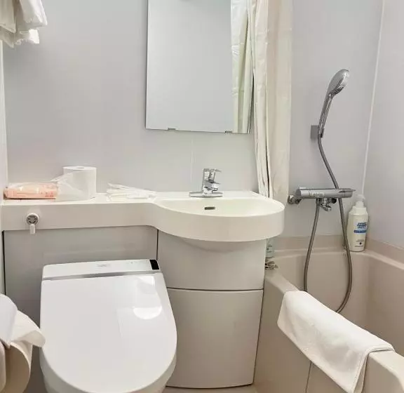 Ryokan 駅本ビル民宿