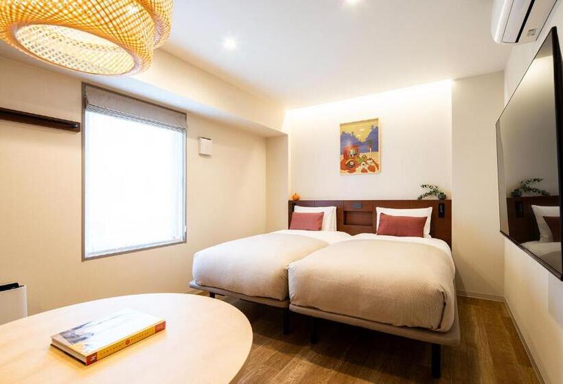 Section L Ueno Hirokoji