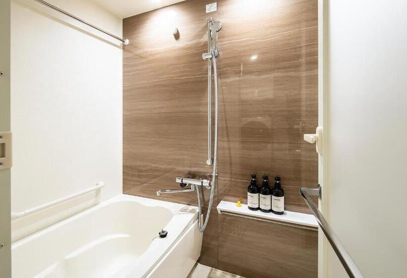 Section L Ueno Hirokoji