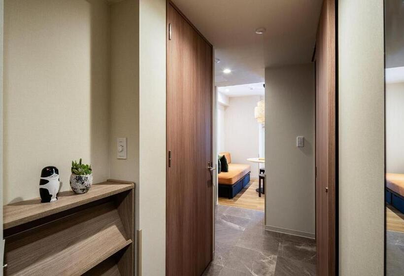 Section L Ueno Hirokoji