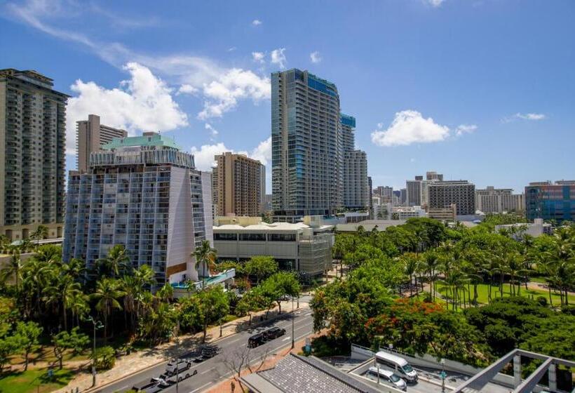 Общежитие Luana Waikiki #710