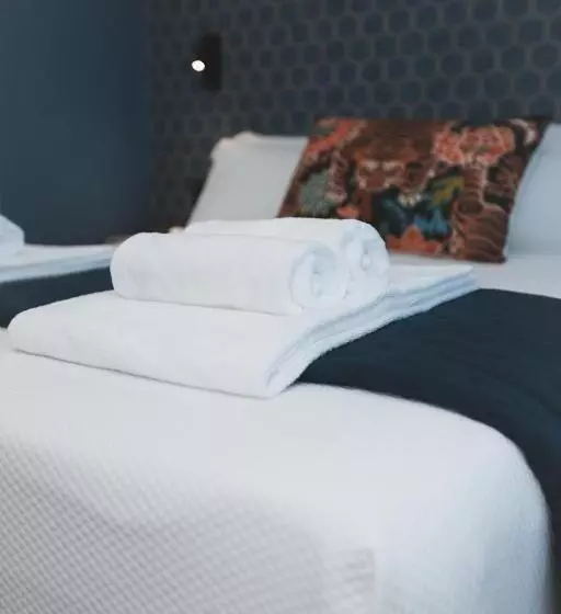 هتل Alma Candida 24