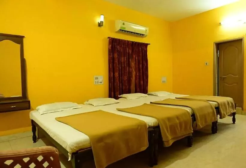 ホテル Bhagirathi Tourist Home