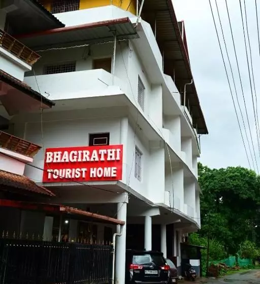 ホテル Bhagirathi Tourist Home