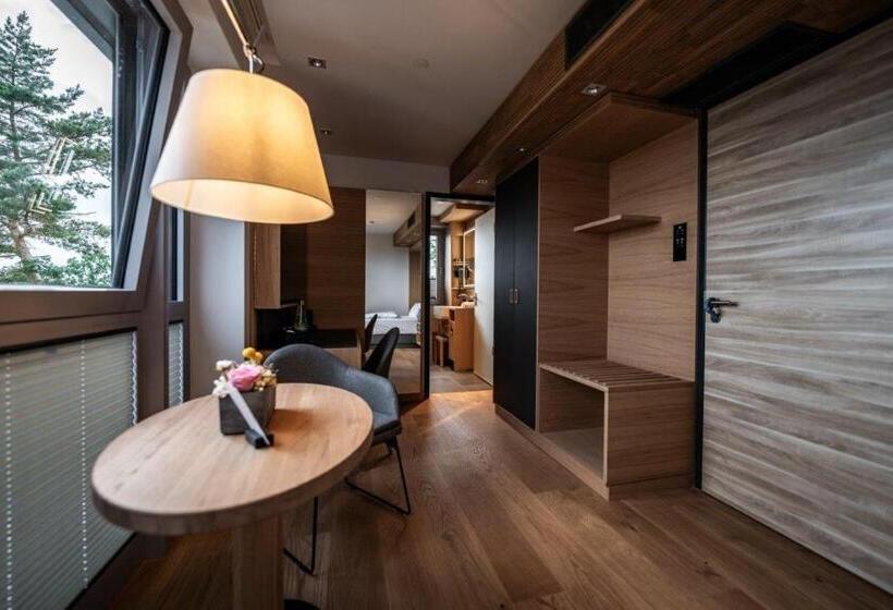 בית מלון כפרי Kulmberghaus Resort