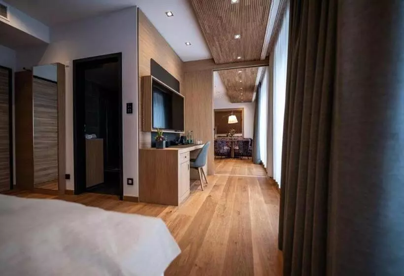 Hotelli Kulmberghaus Resort