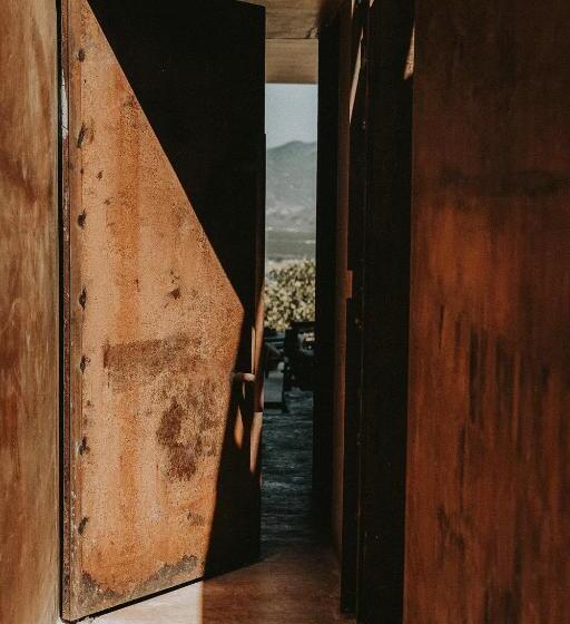 בית מלון כפרי Mira Earth Studios