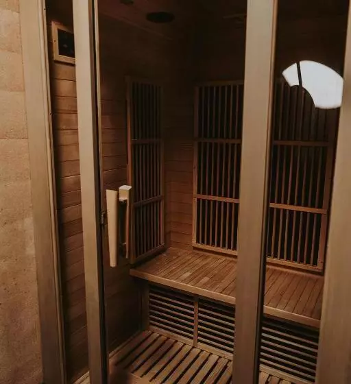 Hotelli Mira Earth Studios