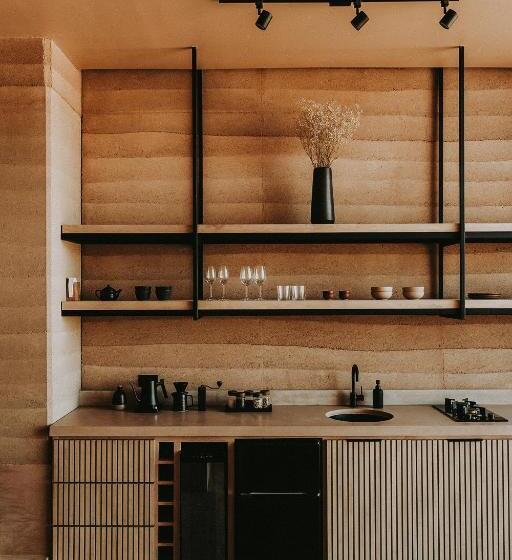 Отель Mira Earth Studios