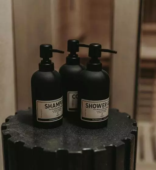 Hotelli Mira Earth Studios