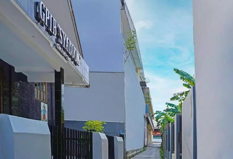 ホテル Oyo 92704 Pondok Bunga Lily