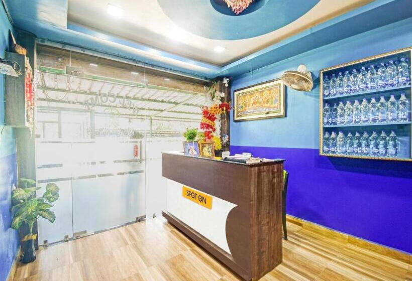 هتل Spot On 81207 Behera Accommodation