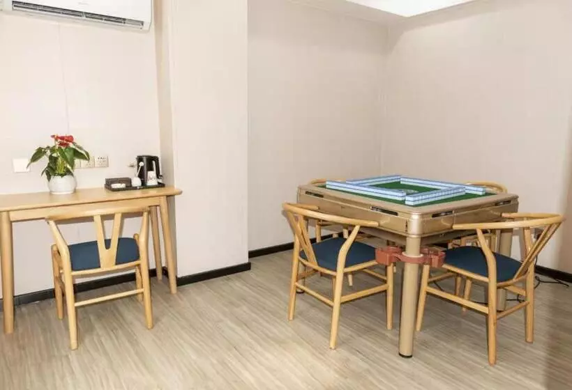 Hotelli Thank Inn Plus Dongguan Dalingshan