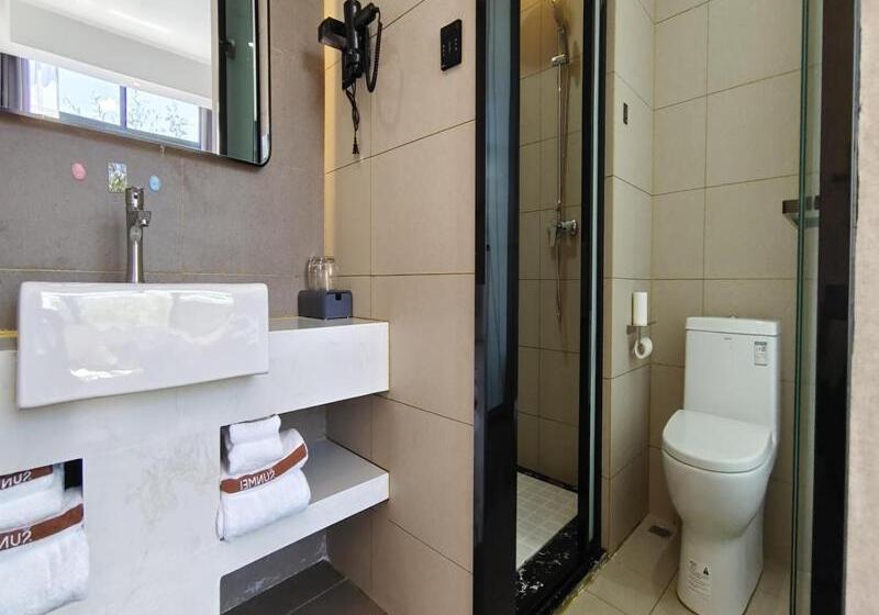 בית מלון כפרי Thank Inn Plus Shigatse Tashihunpo Monastery