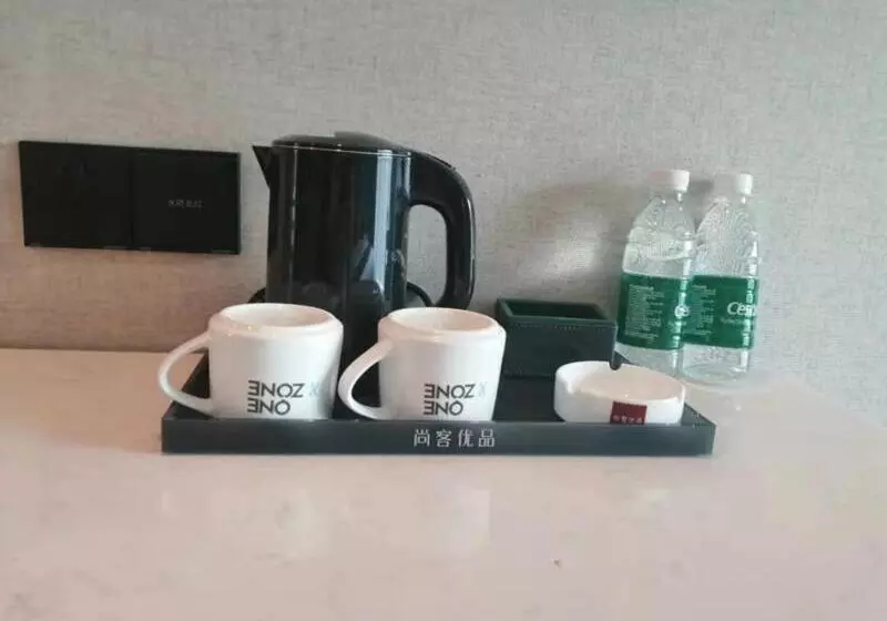 ホテル Thank Inn Plus Suqian Sihong Hongze Lake Avenue