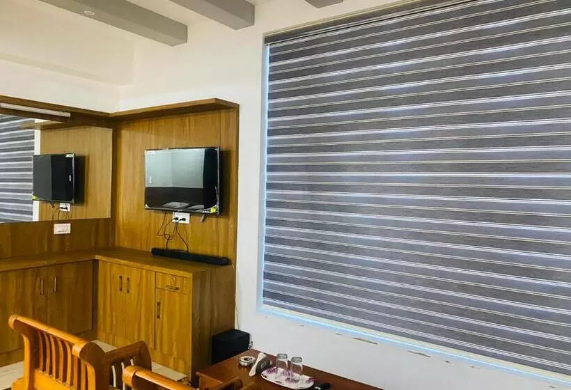ホテル Velavan Heritage Inn