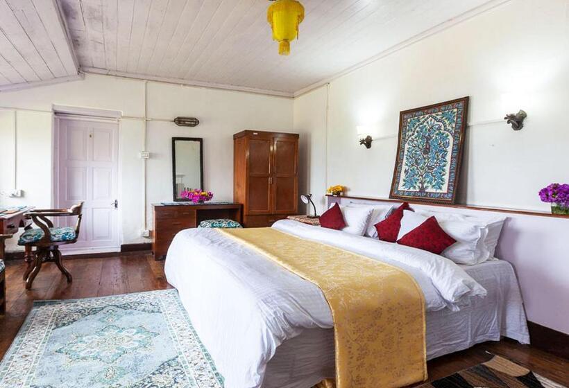 בית מלון כפרי Yule Tea Retreat, Darjeeling