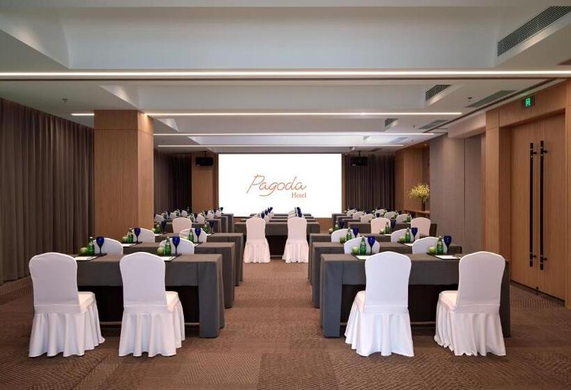 Pagoda Hotel Hangzhou Binjiang