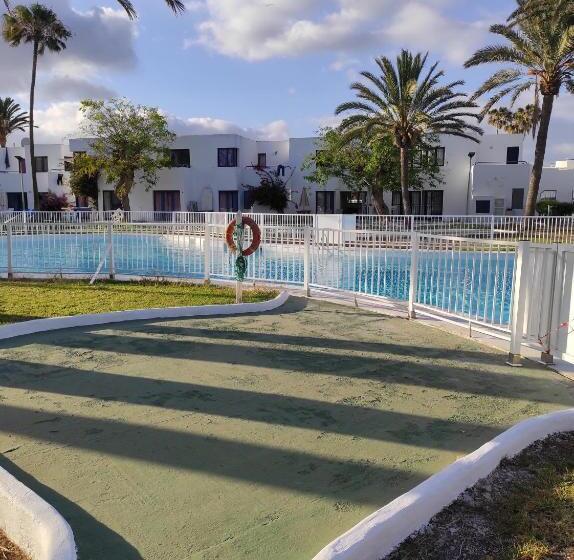 פנסיון Alojamientos Playa Centro Corralejo 20=44a00