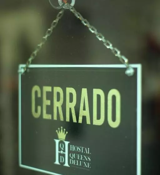 Majatalo Hostal Queens Deluxe