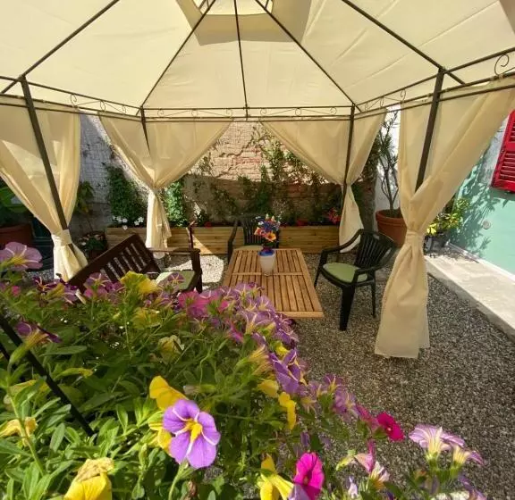 Majatalo Notte Di Note   Home Hospitality