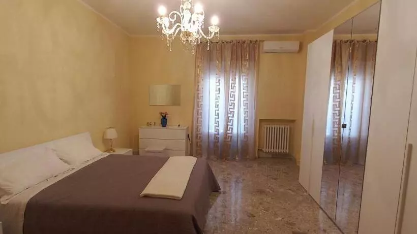 ペンション Taranto Casa
