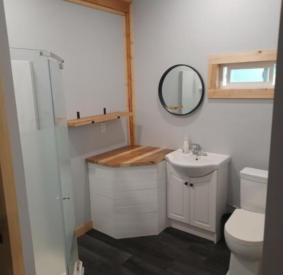 ペンション Wells Gray Stay And Play