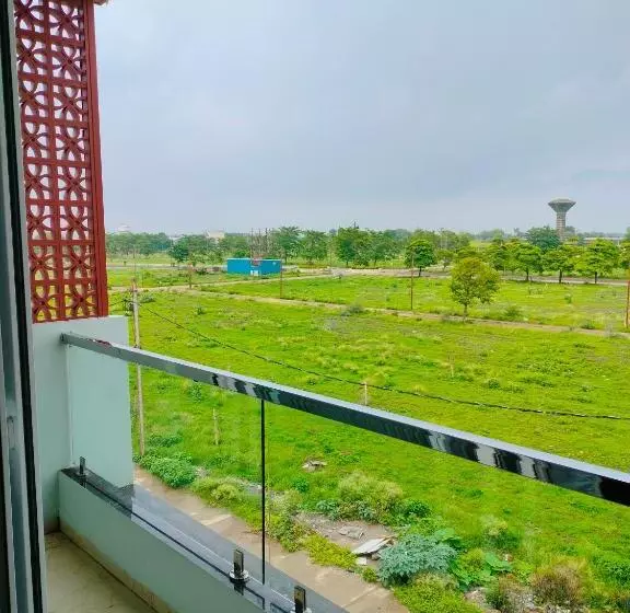 Pm Guest House