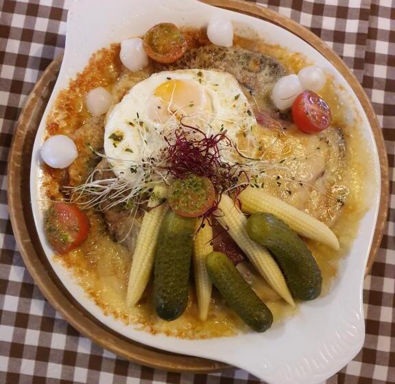 ユースホステル Berghaus Horneggli