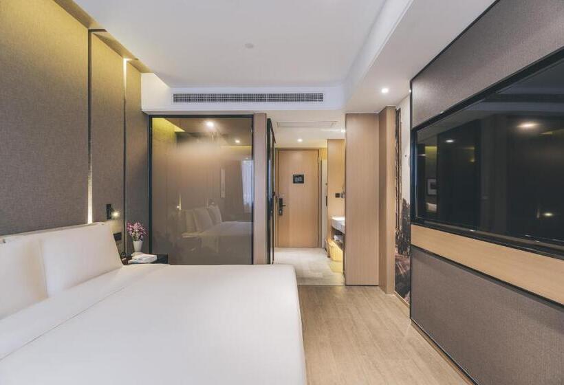 Atour Hotel East Nanjing Road Near The Bund